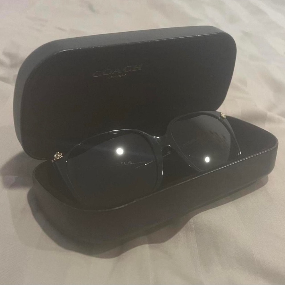 COACH black and gold discontinued sun glasses